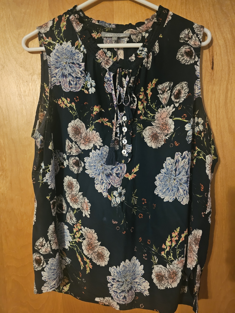 Daniel Rainn Floral Sleeveless Tie-Neck Top